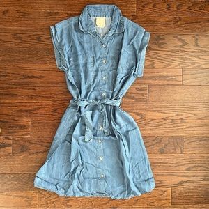 Francesca’s Short Sleeve Dress
